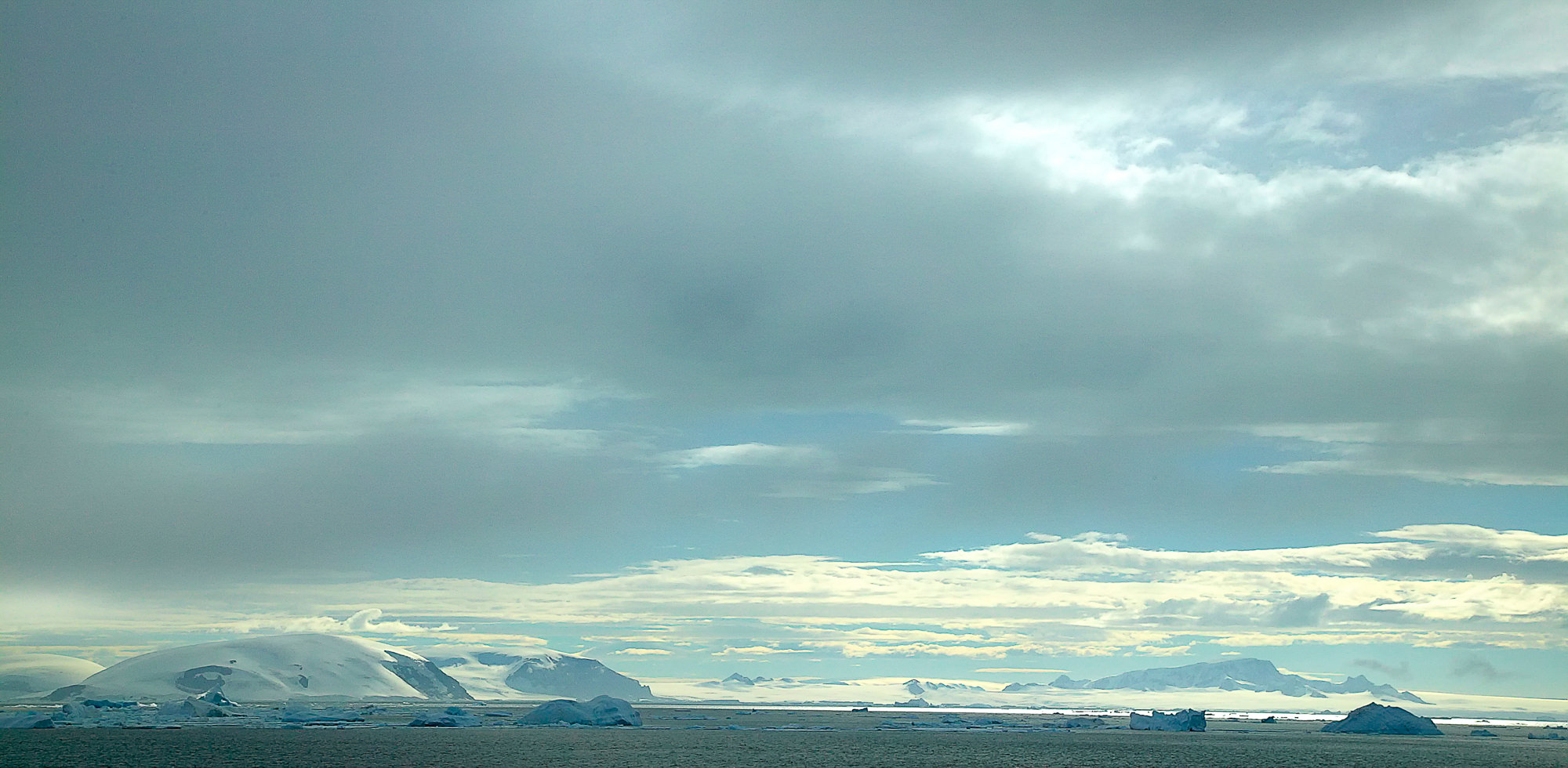 Abendstimmung im Antarctic Sound